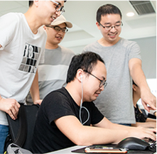 互联网信息技术服务 驱动企业创新的核心引擎